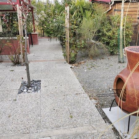 O Rethel Jacuzzi, Gite Ardennes Exterior foto