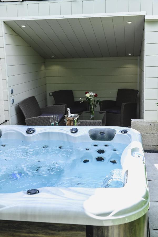 O Rethel Jacuzzi, Gite Ardennes Exterior foto